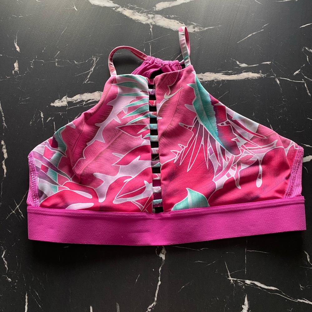 COPY - Nike sports bra